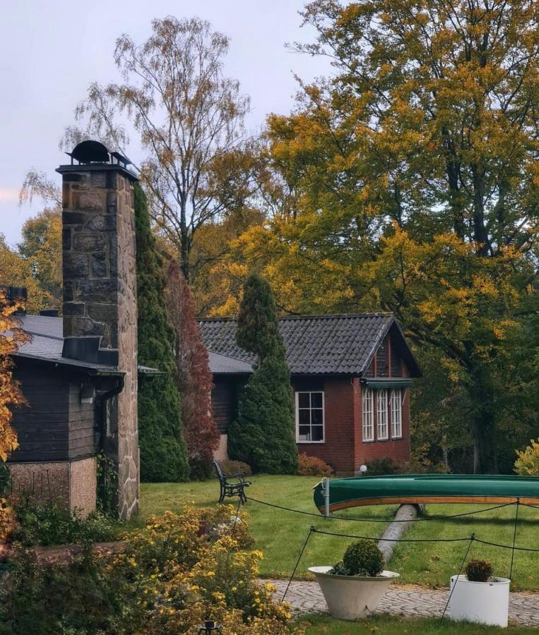 Nature Shelter Hotel Asljunga Екстер'єр фото