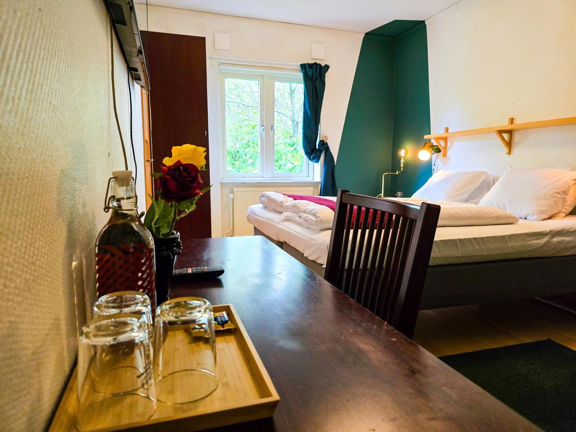 Nature Shelter Hotel Asljunga Екстер'єр фото
